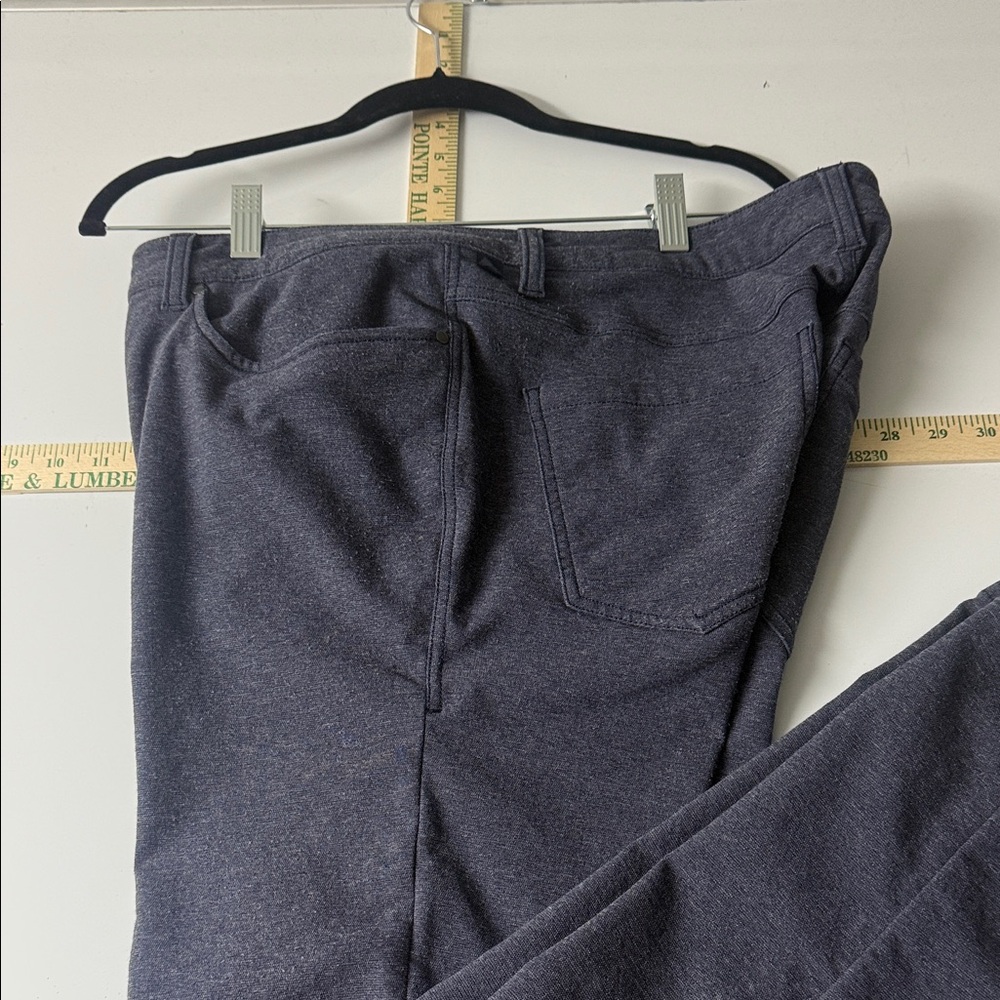 Lululemon Men's ABC Pant Slim Tech Canvas Navy Blue - 32W/32L - Picture 3 of 17